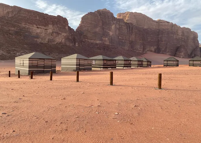 Wadi Rum Crescent Camp & Tours