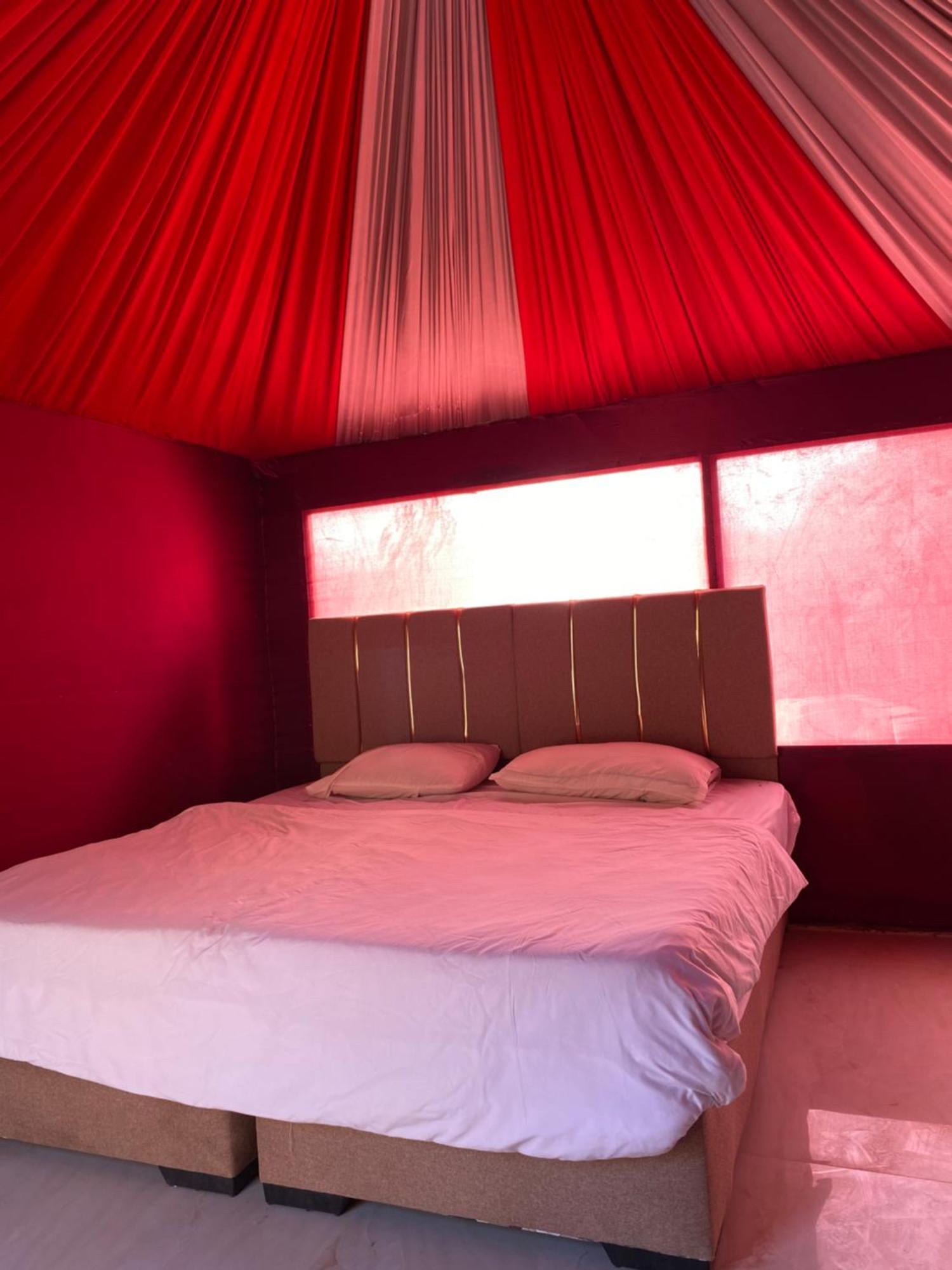 Wadi Rum Crescent Camp & Tours 營地 Wadi Rum